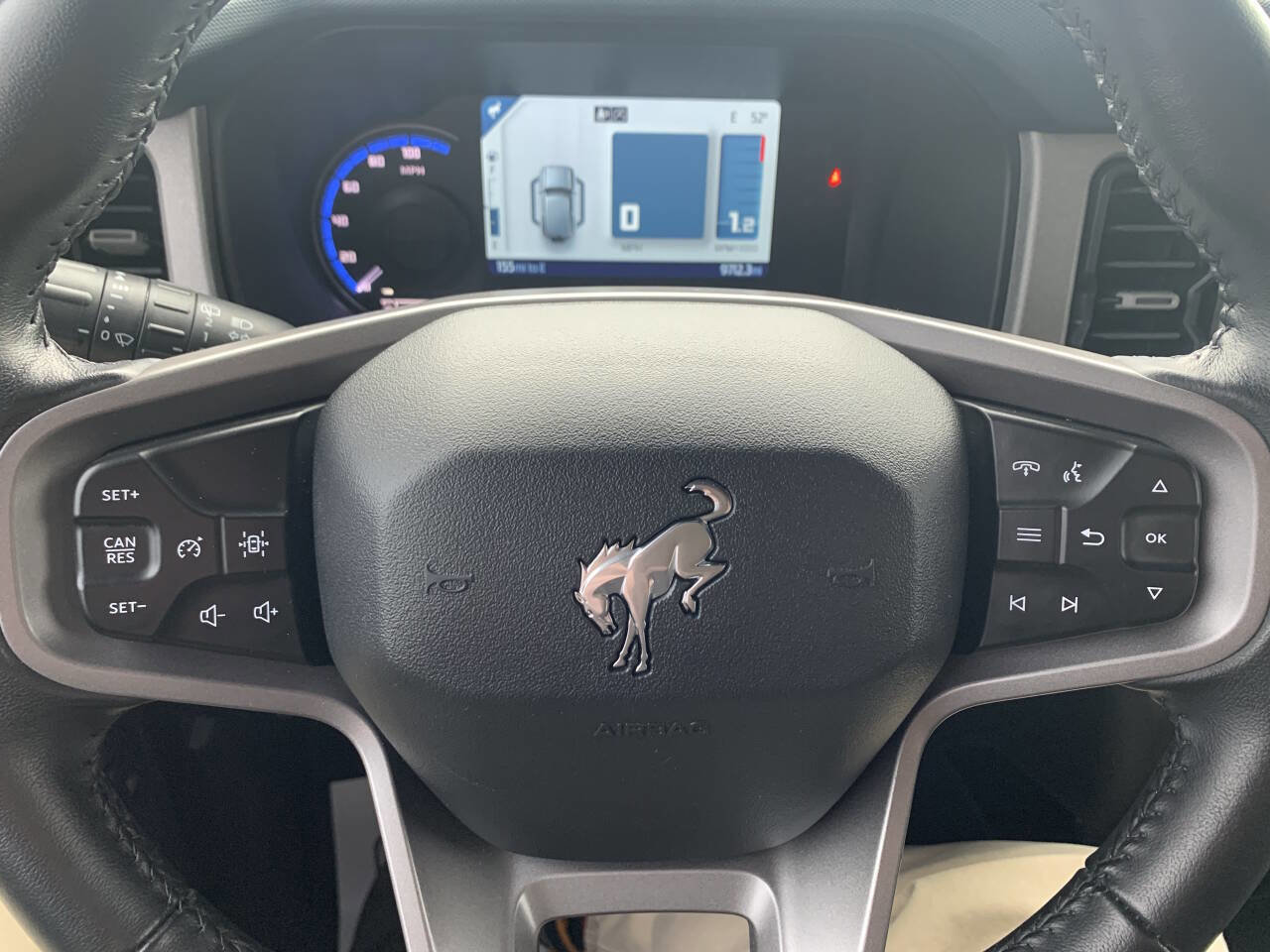 Used 2024 Ford Bronco Outer Banks w/ Sasquatch Package image 13