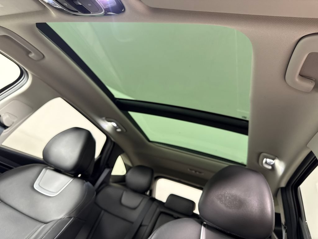Certified 2024 Hyundai Tucson Limited FWD image 23