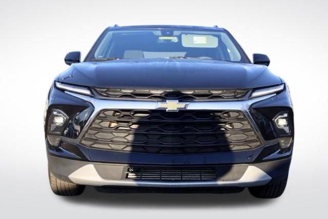 Used 2023 Chevrolet Blazer LT w/ Convenience Package image 4