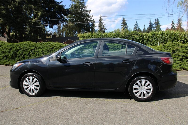 Used 2013 MAZDA MAZDA3 i Sport FWD image 12