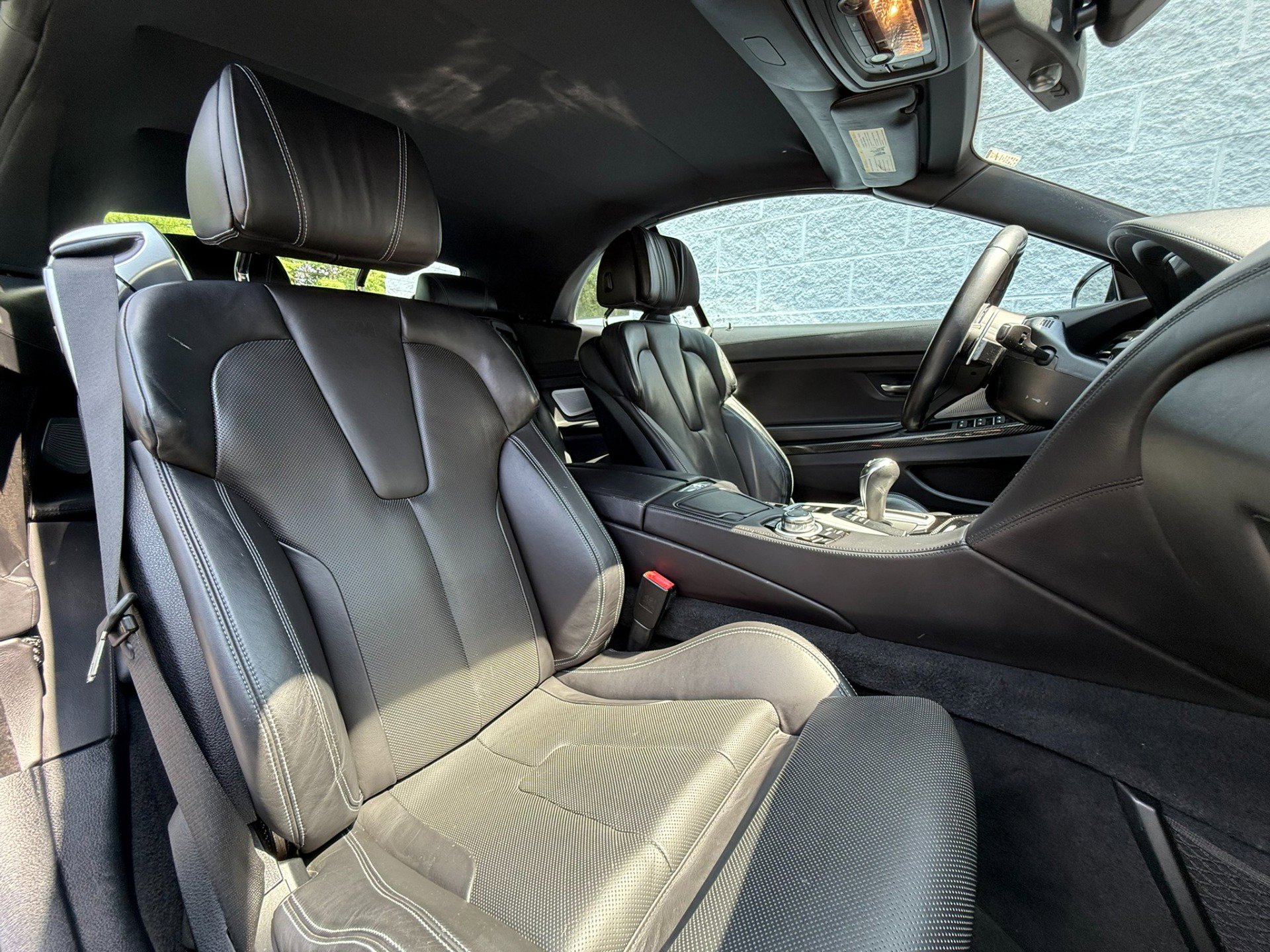 Used 2014 BMW M6 Convertible RWD image 32