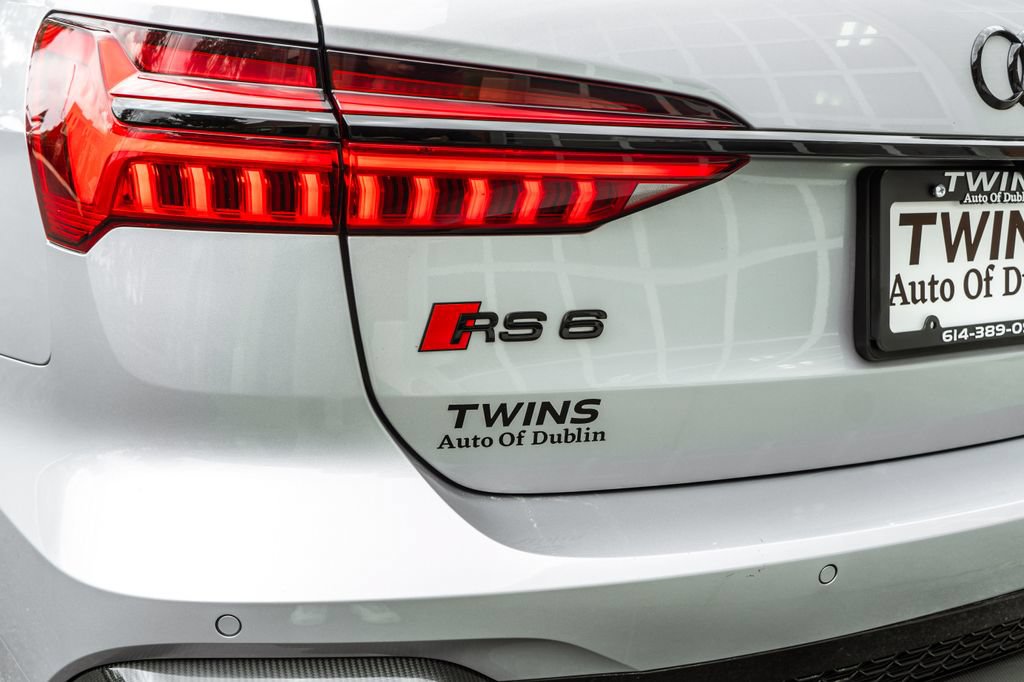 Used 2023 Audi RS 6 AWD/4WD image 41