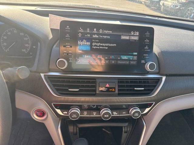 Used 2020 Honda Accord EX image 19