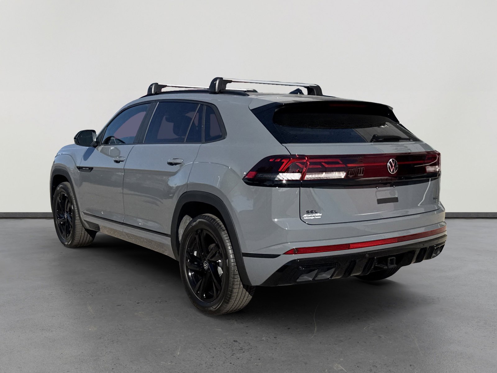 New 2026 Volkswagen Atlas Cross Sport SEL R-Line image 4
