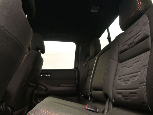 Used 2024 Nissan Frontier PRO-4X w/ Pro Convenience Package image 13