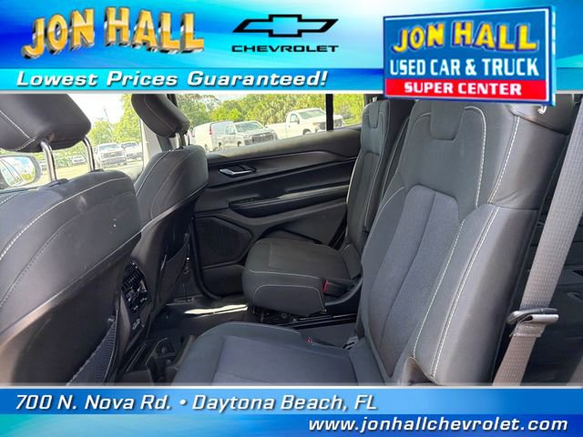 Used 2023 Jeep Grand Cherokee L Laredo w/ Luxury Tech Group I RWD image 21