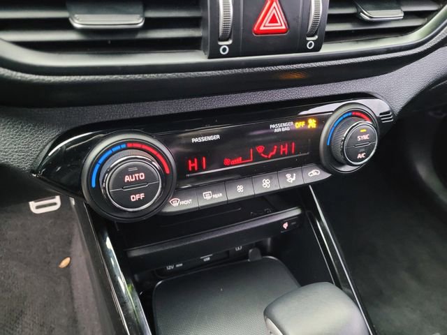 Used 2023 Kia Forte GT-Line w/ GT-Line Premium Package image 17