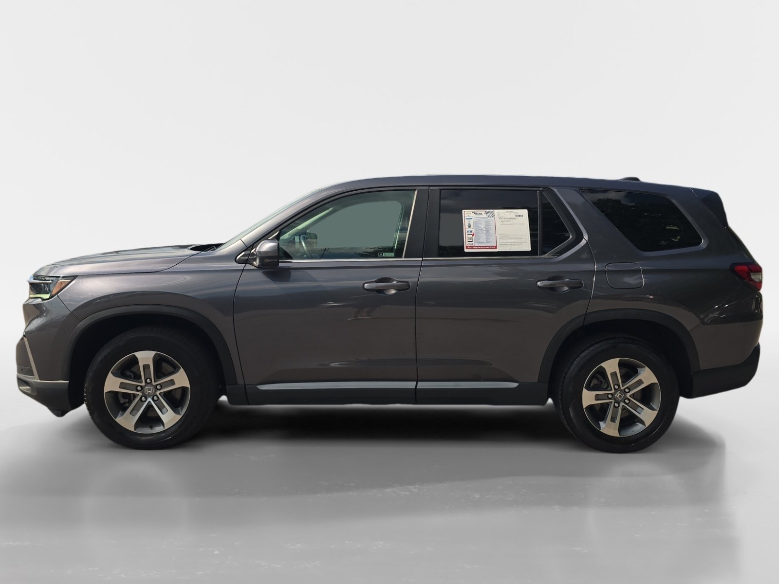 Used 2023 Honda Pilot EX-L image 2
