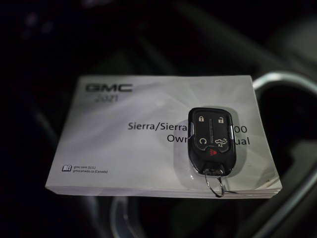 Used 2021 GMC Sierra 1500 AT4 image 45