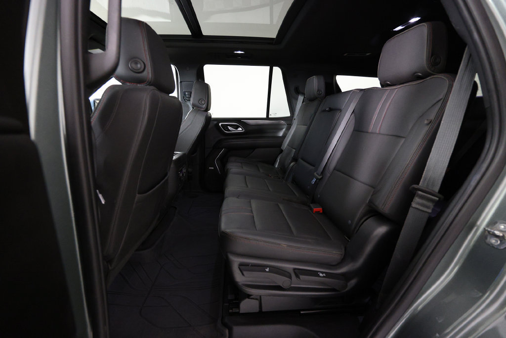 Used 2023 Chevrolet Tahoe RST w/ Luxury Package AWD/4WD image 15