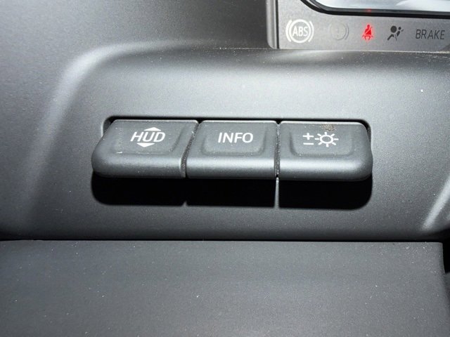 Used 2024 GMC Sierra 1500 AT4 w/ Technology Package image 22