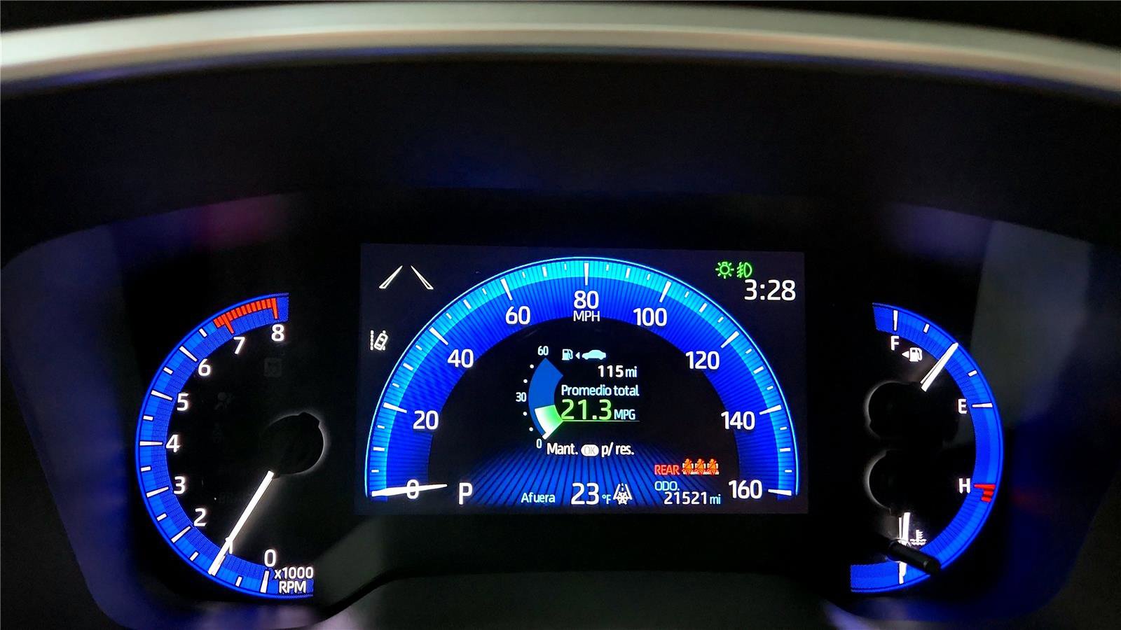 Used 2022 Toyota Corolla Cross XLE image 27