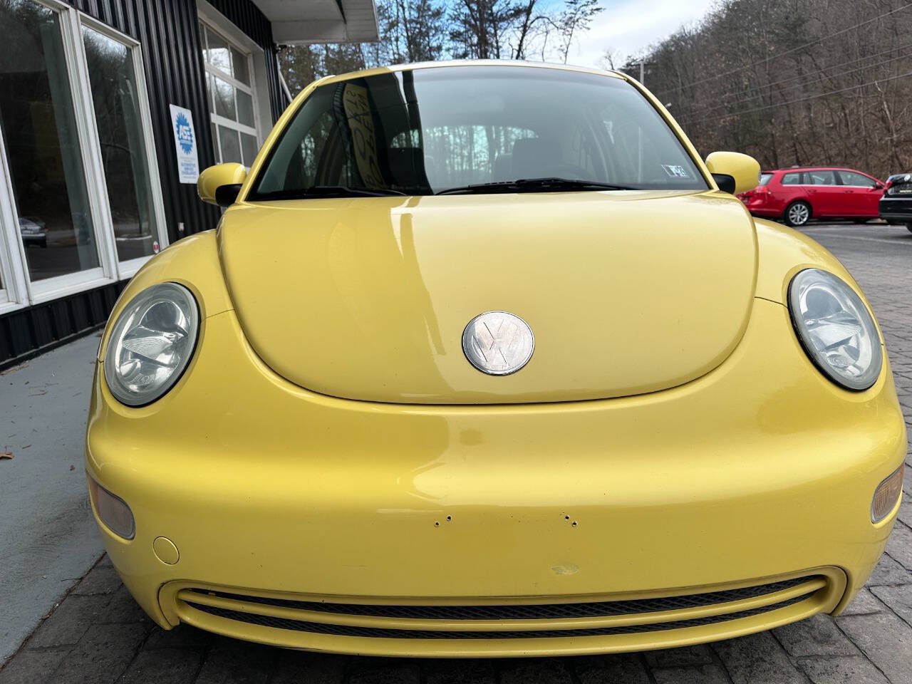 Used 2005 Volkswagen Beetle GL FWD image 4
