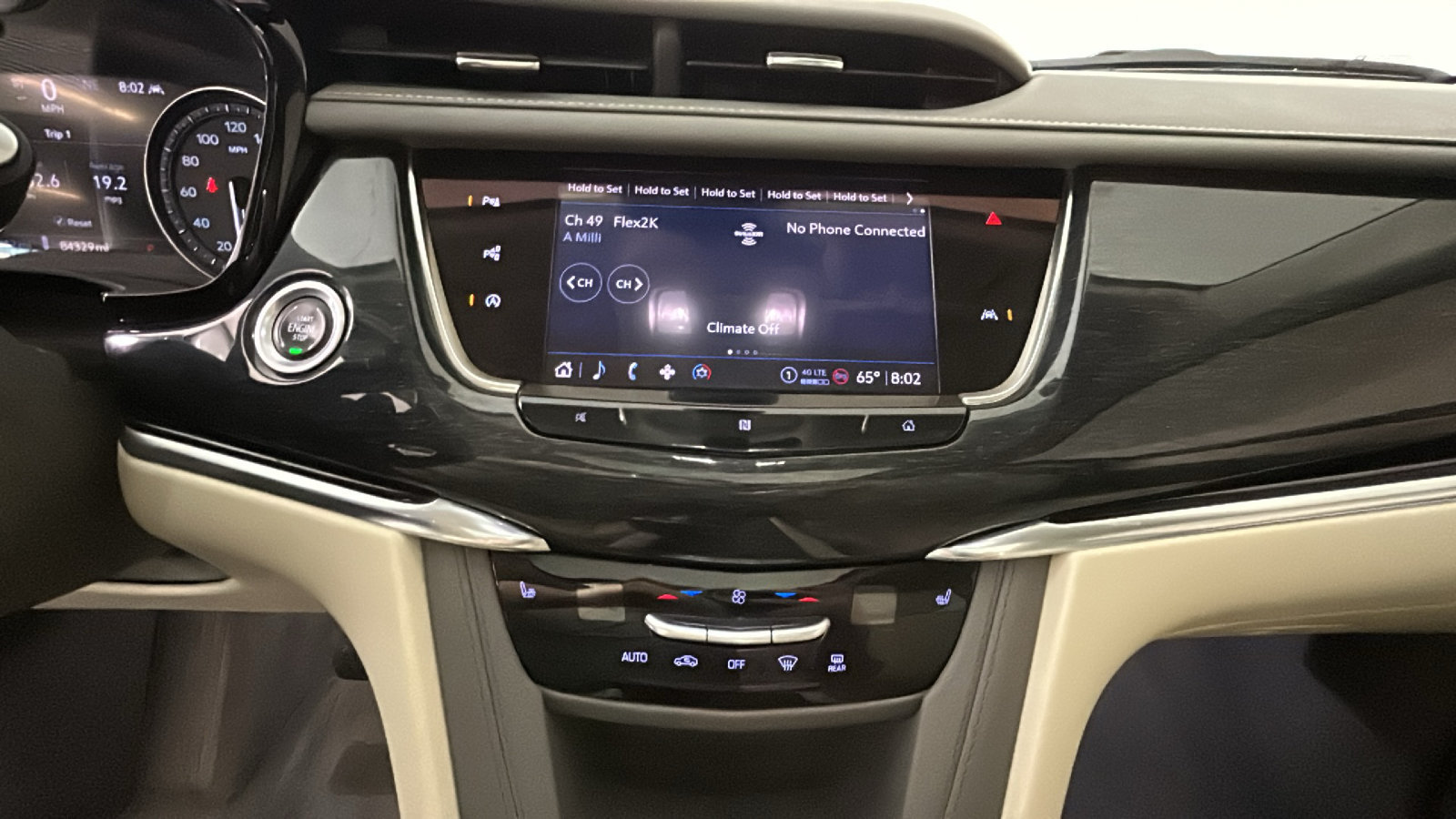 Used 2021 Cadillac XT6 Premium Luxury AWD/4WD image 28