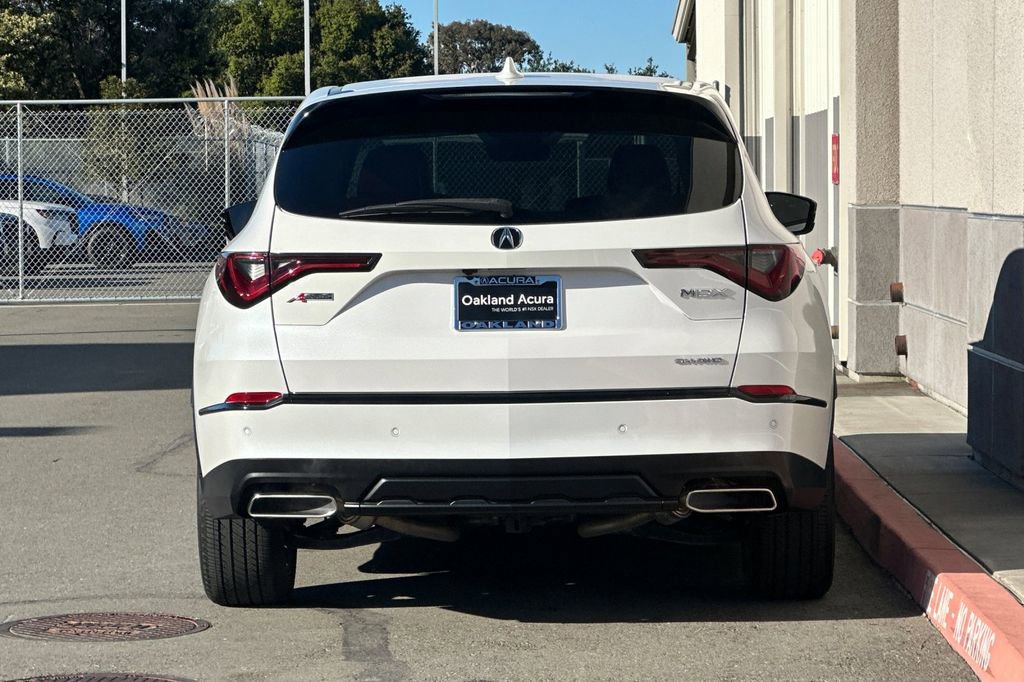 Certified 2023 Acura MDX A-Spec image 6