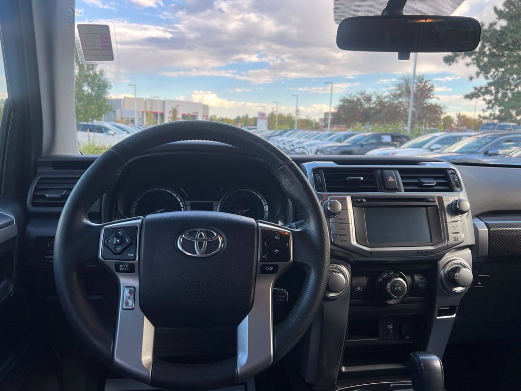 Used 2017 Toyota 4Runner SR5 RWD image 19