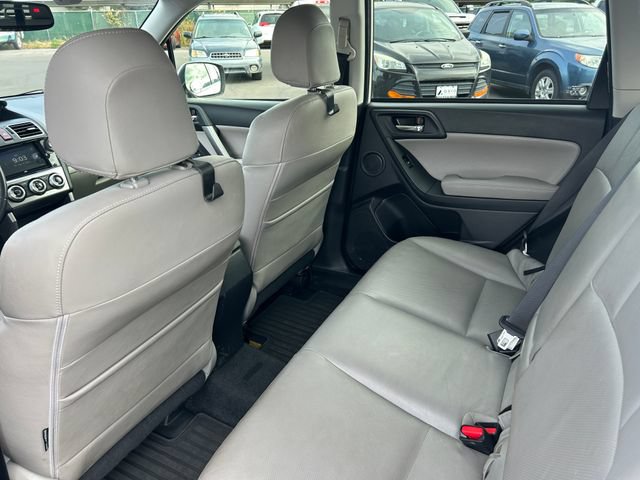 Used 2016 Subaru Forester 2.5i Touring w/ Eyesight & Navigation System AWD/4WD image 30