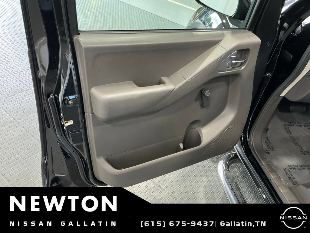 Used 2008 Nissan Frontier SE RWD image 23