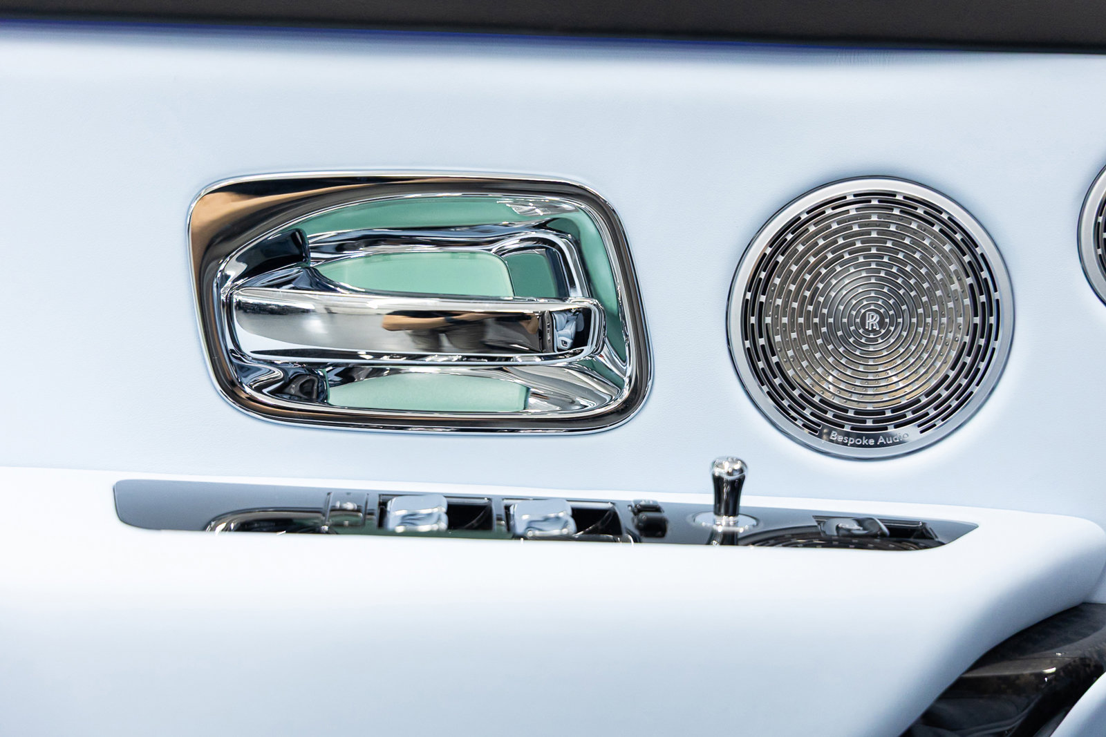 New 2026 Rolls-Royce Cullinan Black Badge image 33