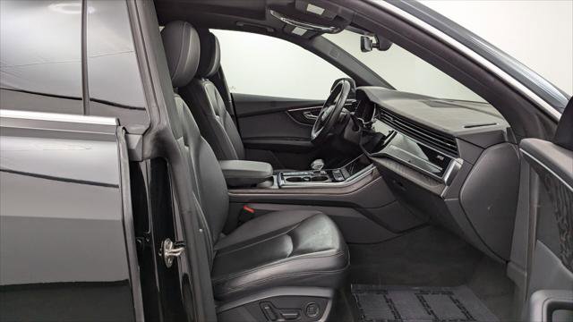 Used 2022 Audi Q8 Premium Plus w/ Premium Plus Package image 22