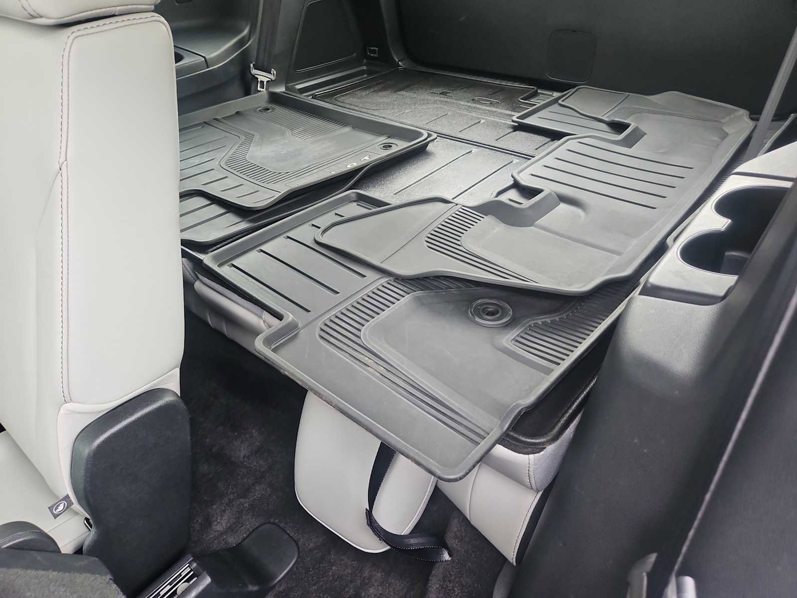 Certified 2023 Honda Pilot Elite image 39