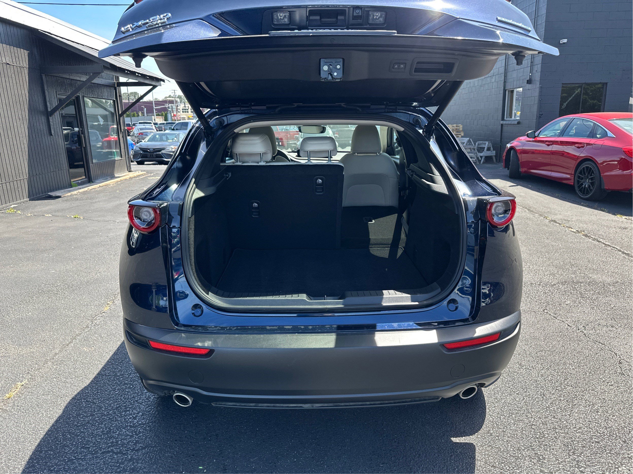 Certified 2025 MAZDA CX-30 AWD 2.5 S w/ Premium Package image 11