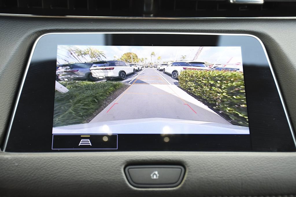 Used 2023 Cadillac XT4 Premium Luxury FWD image 18