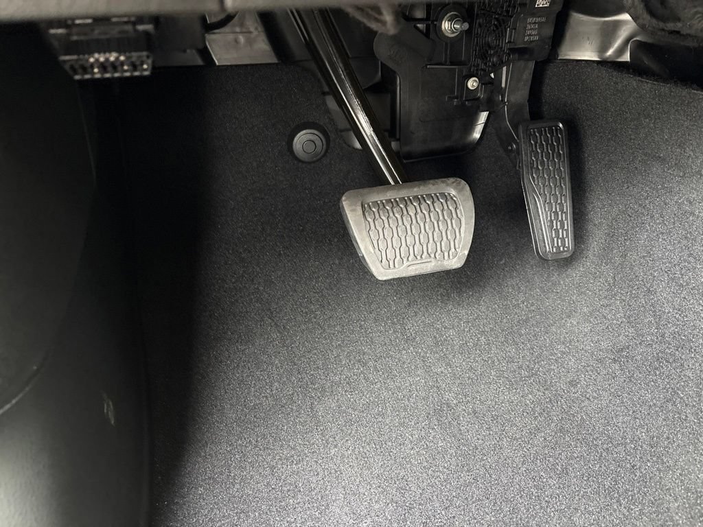 New 2026 Jeep Wrangler Unlimited Rubicon AWD/4WD image 13