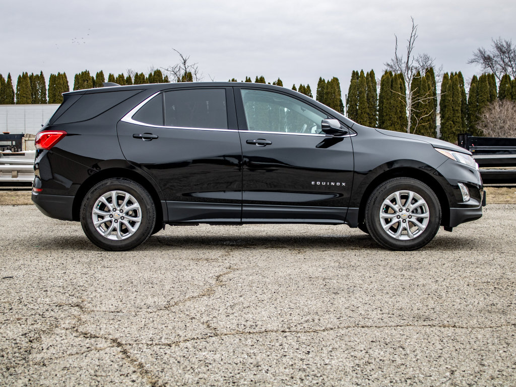 Used 2019 Chevrolet Equinox LT image 2