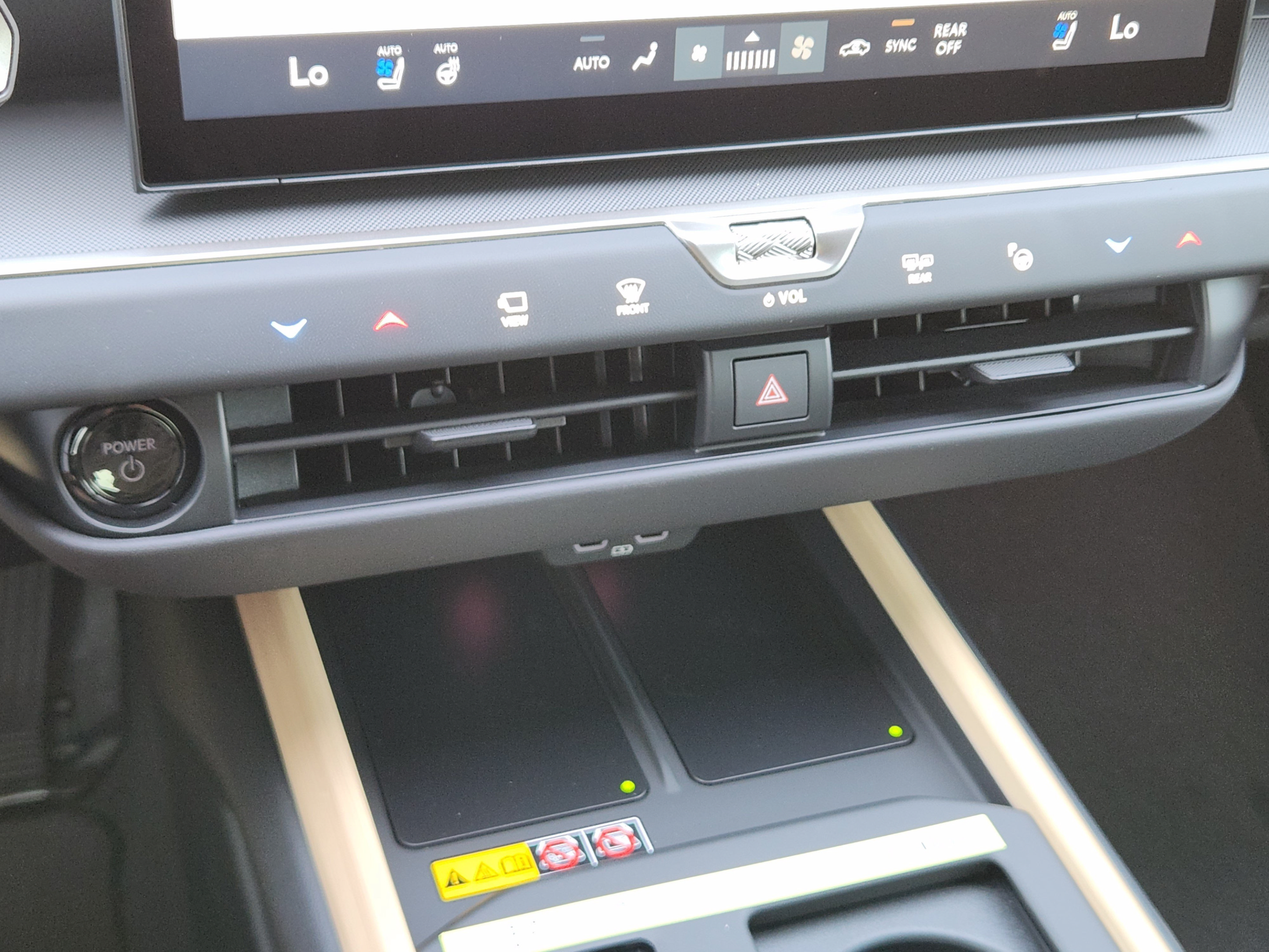 New 2026 Lexus ES 350e FWD image 13