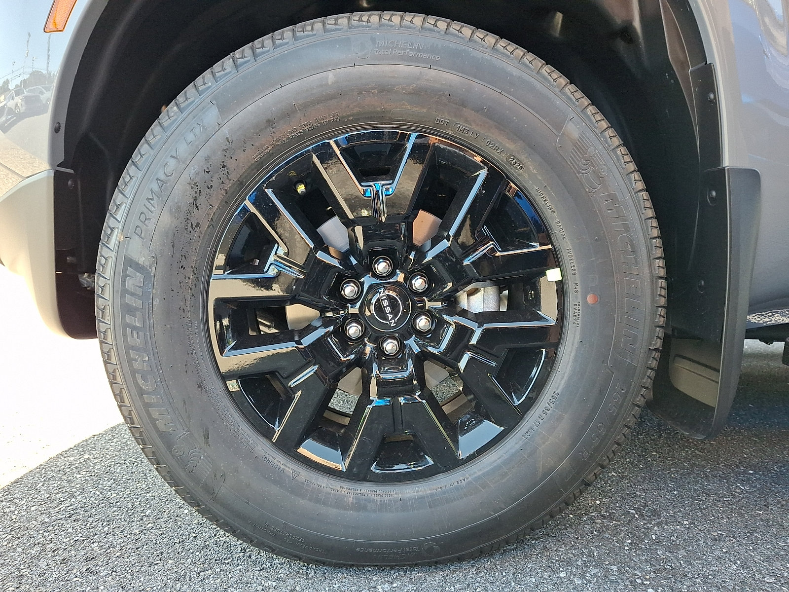New 2027 Nissan Frontier SV w/ SV Convenience Package AWD/4WD image 4