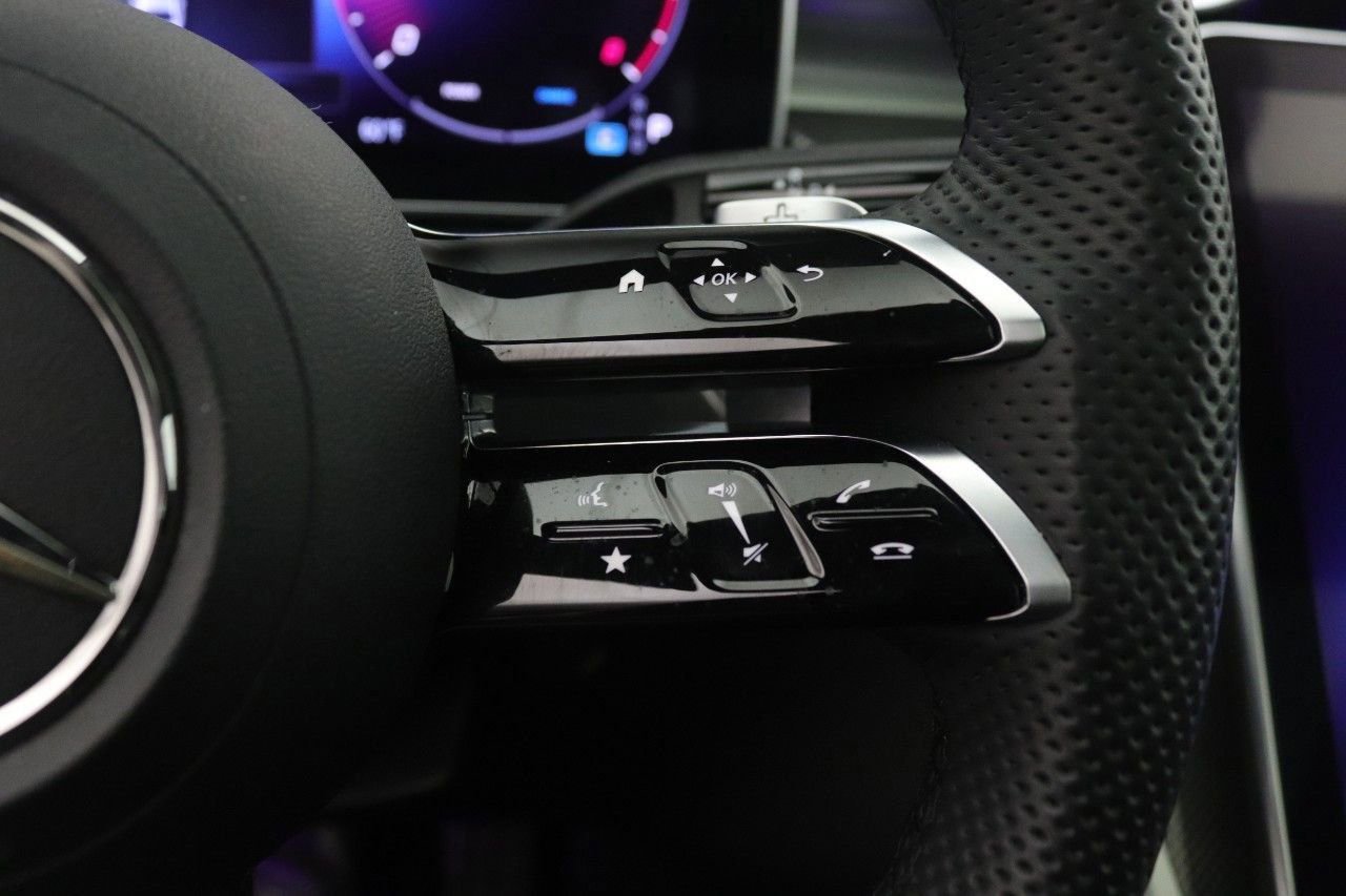 Certified 2023 Mercedes-Benz C 300 Sedan image 15