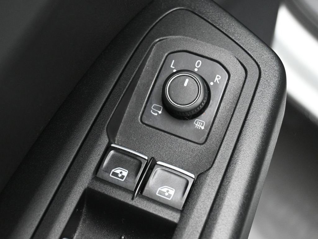 Used 2018 Volkswagen Atlas SEL Premium image 12