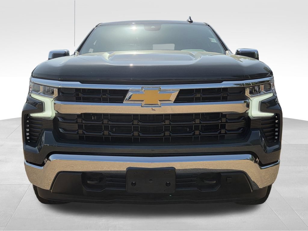 Used 2026 Chevrolet Silverado 1500 LT AWD/4WD video 3