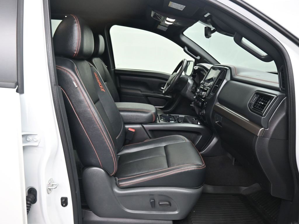 Used 2023 Nissan Titan PRO-4X w/ Pro-4x Convenience Package image 52