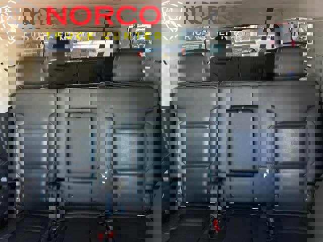 Used 2019 GMC Yukon XL SLT image 23