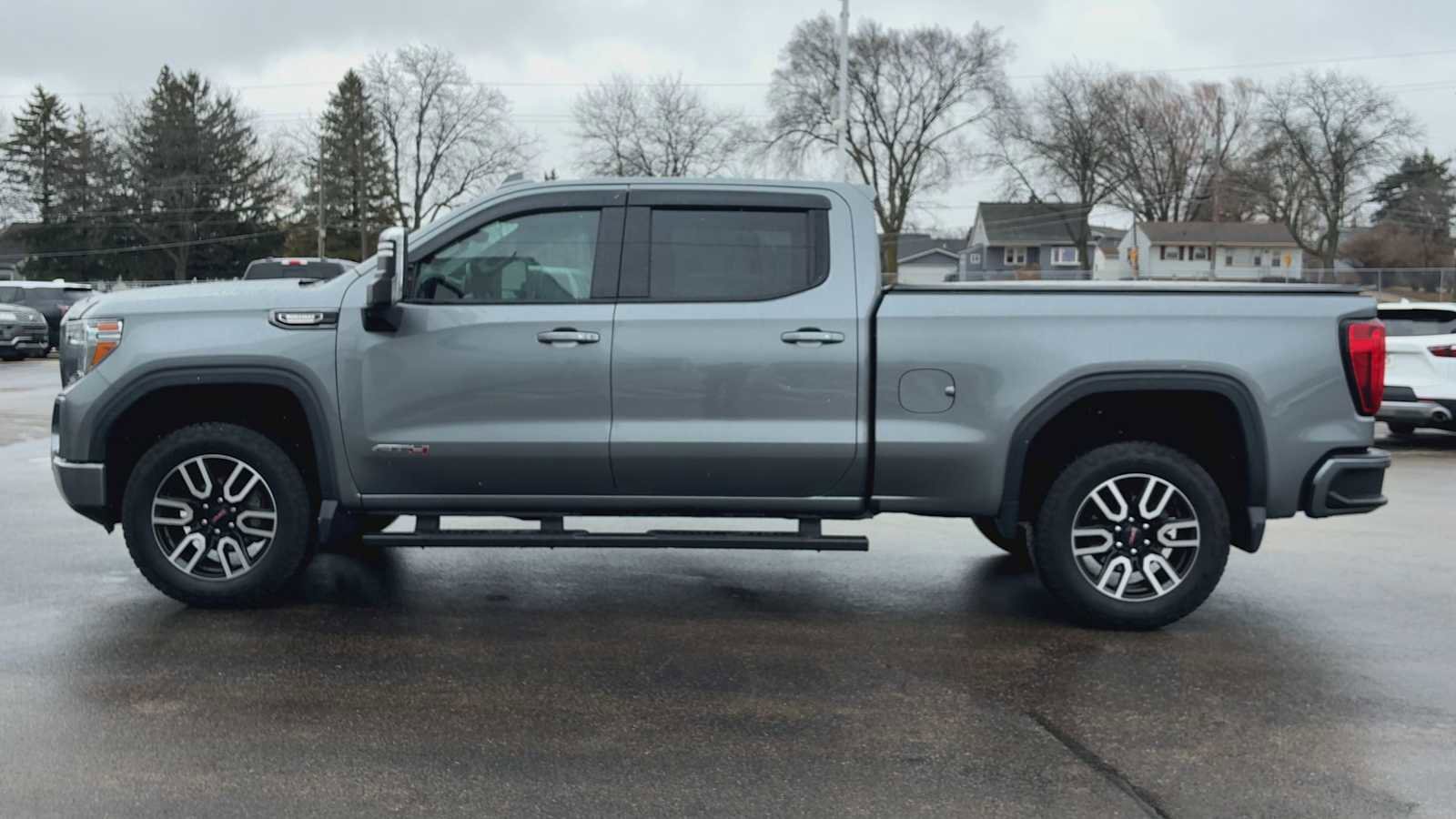 Certified 2020 GMC Sierra 1500 AT4 w/ AT4 Premium Package image 5