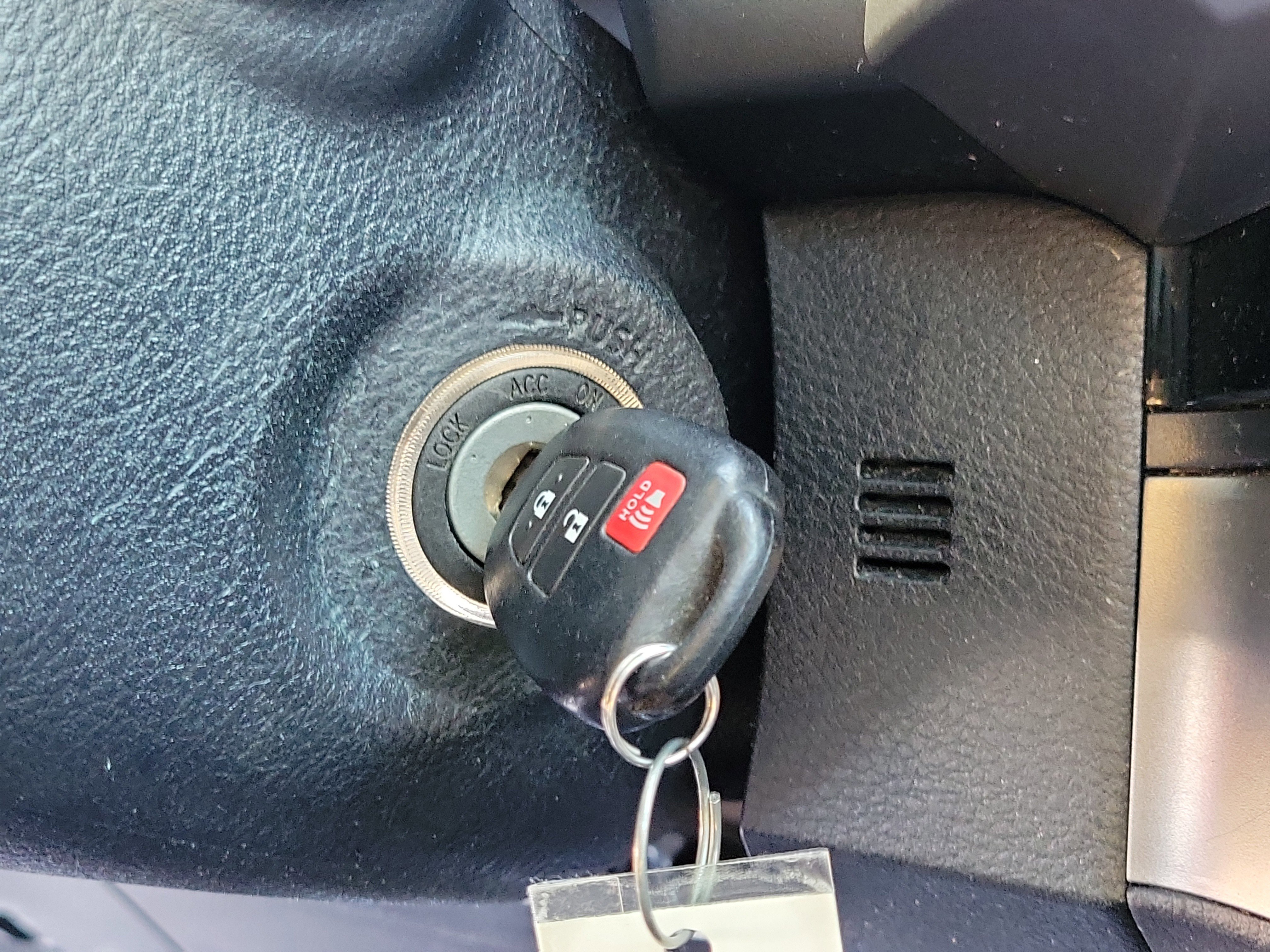 Used 2017 Toyota Tacoma SR5 image 28