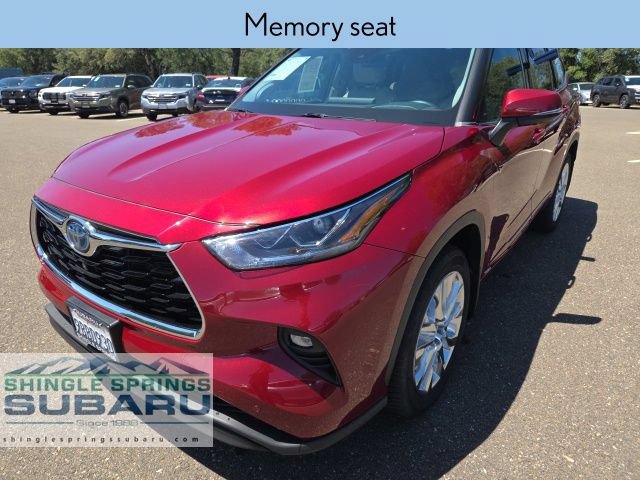 Used 2022 Toyota Highlander Limited AWD/4WD image 8