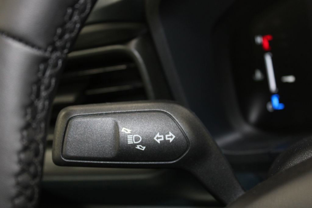 New 2025 Ford Maverick Lariat w/ Black Appearance Package image 34