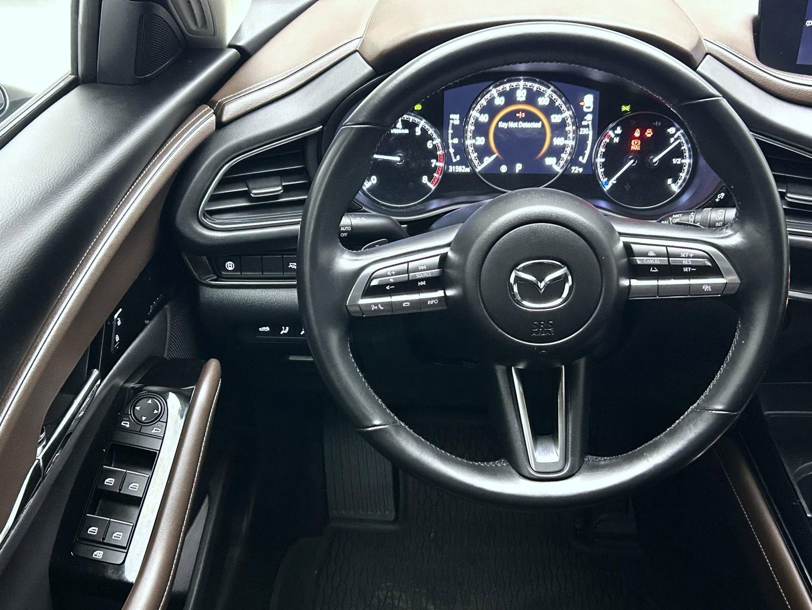 Used 2020 MAZDA CX-30 AWD w/ Premium Package image 12
