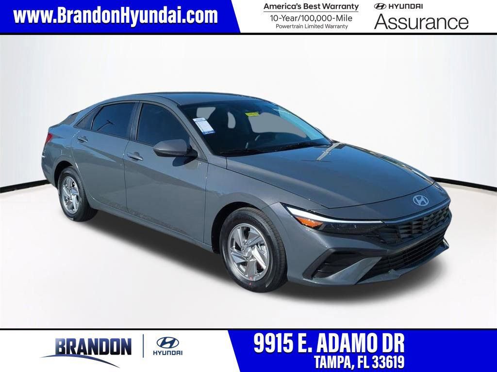 New 2026 Hyundai Elantra SE FWD image 1
