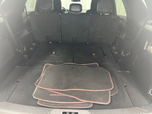 Used 2024 Ford Explorer ST-Line w/ Class IV Trailer Tow Package AWD/4WD image 9
