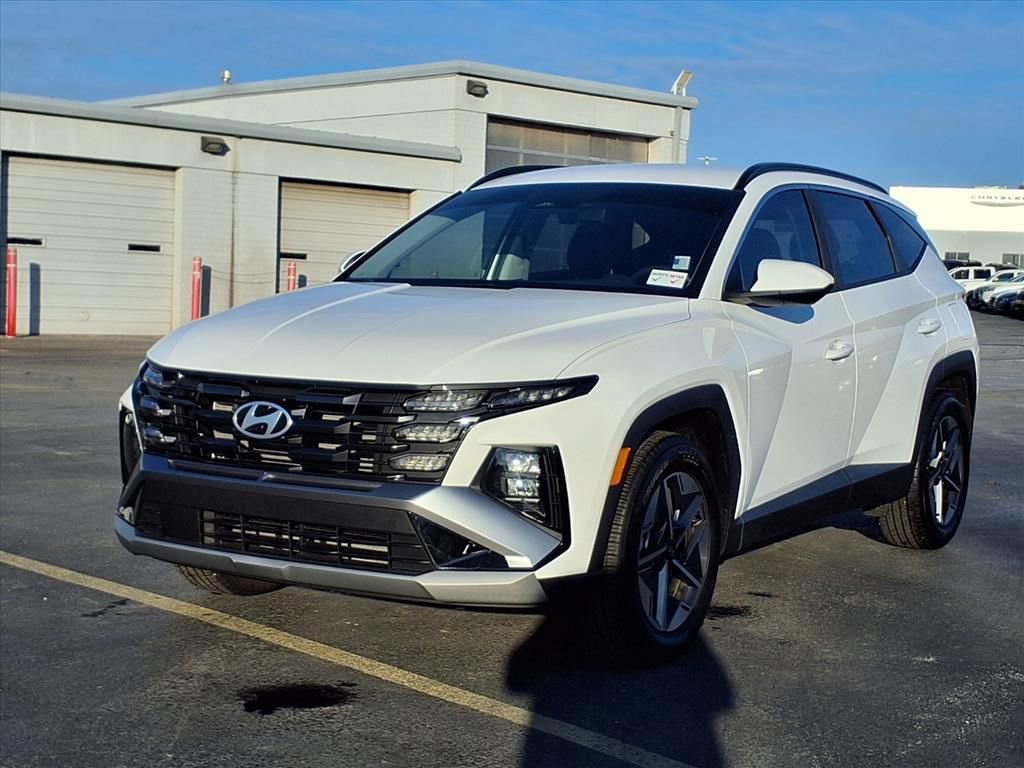 Used 2025 Hyundai Tucson SEL image 2
