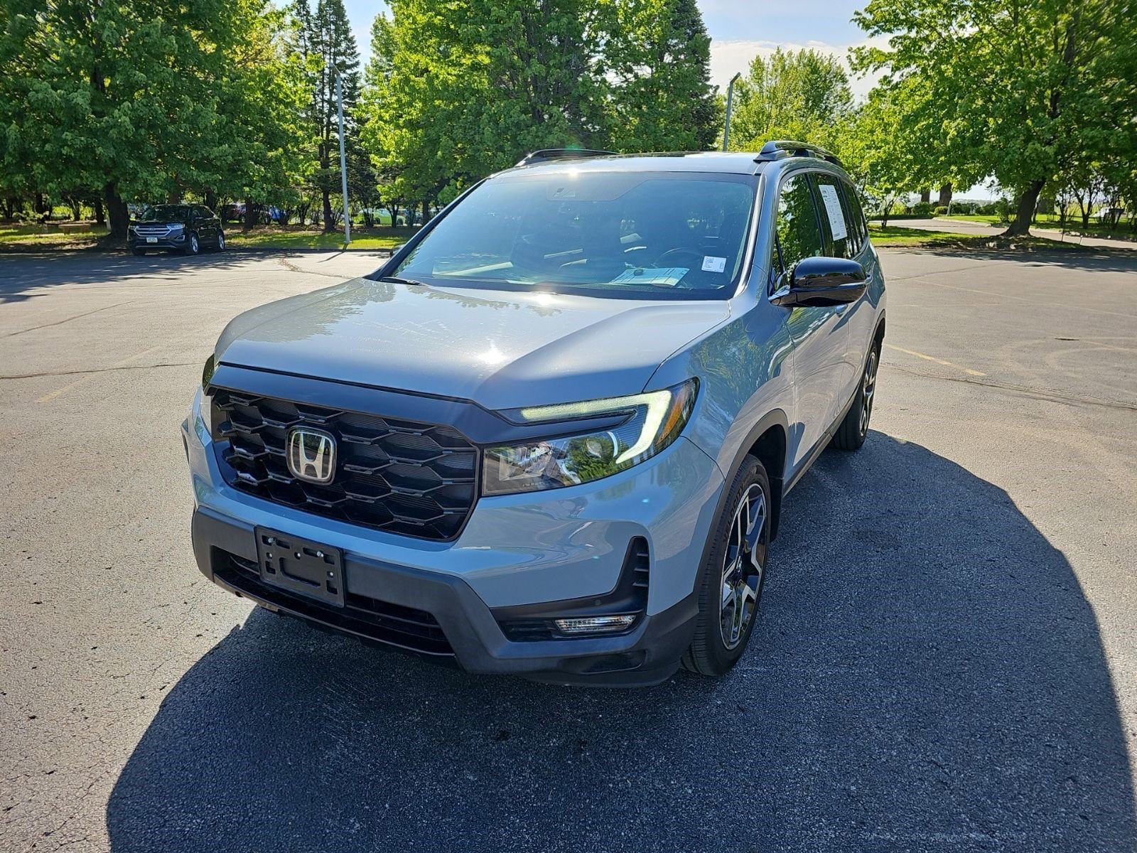 Used 2023 Honda Passport Elite image 2