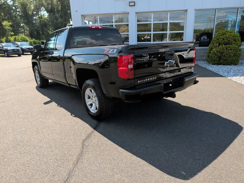 Used 2018 Chevrolet Silverado 1500 LT w/ All Star Edition AWD/4WD image 19