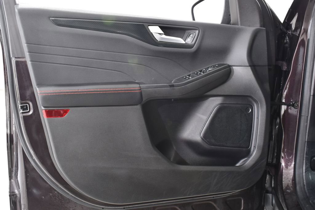 Used 2023 Ford Escape ST-Line w/ Tech Pack #1 image 25