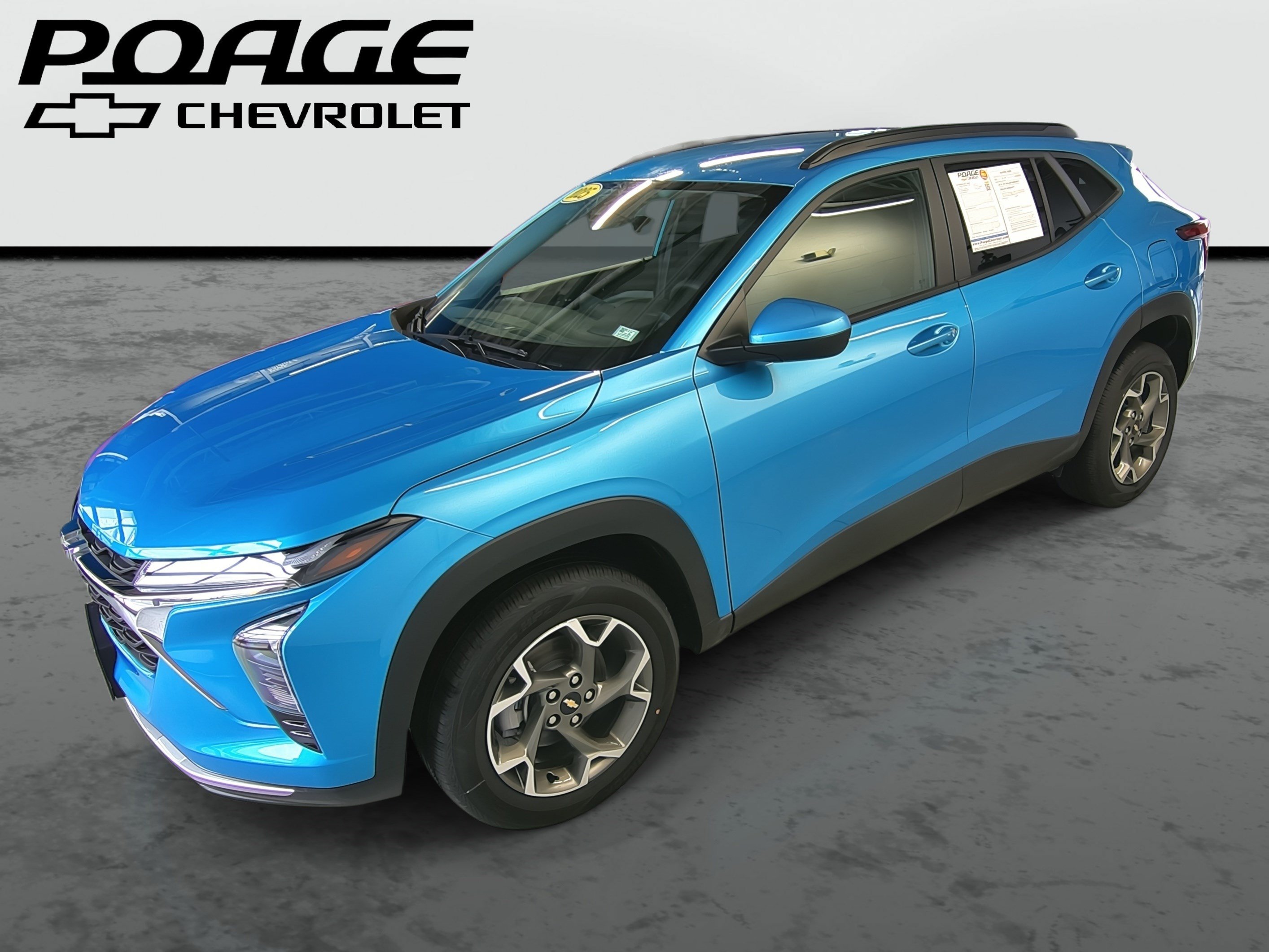 Used 2025 Chevrolet Trax LT w/ Driver Confidence Package FWD image 1