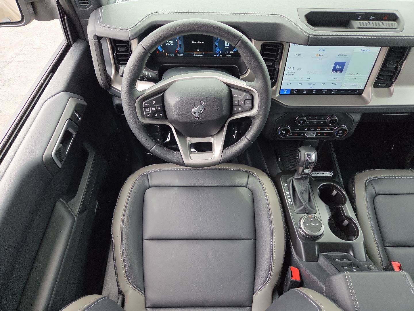 New 2026 Ford Bronco Outer Banks AWD/4WD image 25