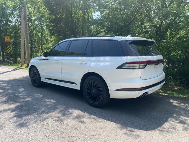 Used 2022 Lincoln Aviator Reserve w/ Equipment Group 201A AWD/4WD image 7